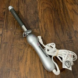 SOLD Beachwaver Pro 1-inch Curling Wand